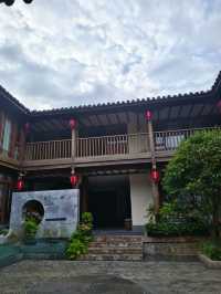 雨聲中的溫暖歸處
