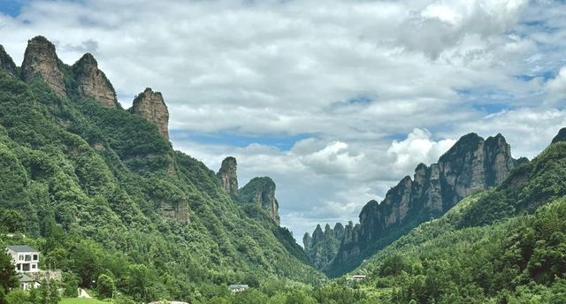 【常德2天1夜】人均500r桃花源真實存在!鉢子菜吃到扶牆。 【常德2天1夜】人均500r桃花源真實存在!鉢子菜吃到扶牆。