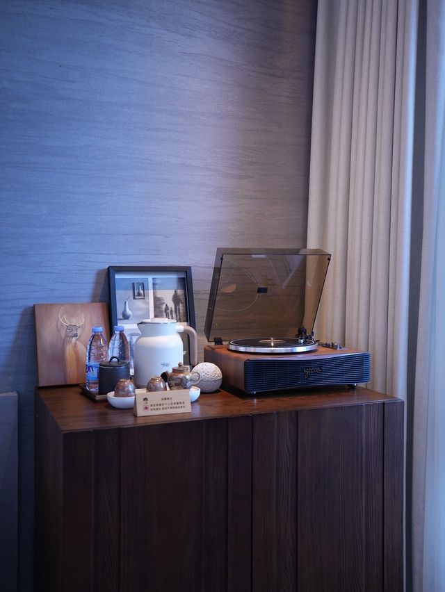 版納野奢明星同款鬆弛感拉滿 版納野奢明星同款鬆弛感拉滿