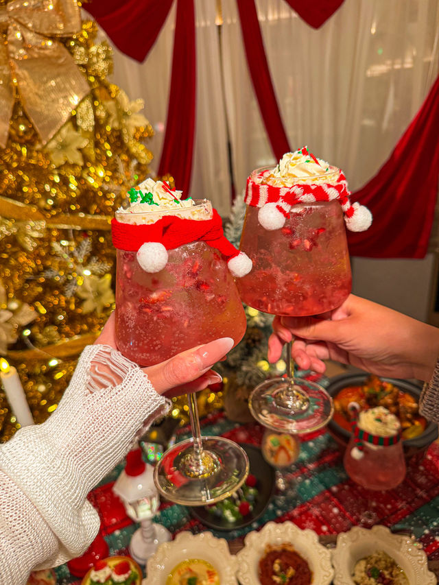 青島萬象城!金色聖誕樹!好拍!速去!! 青島萬象城!金色聖誕樹!好拍!速去!!