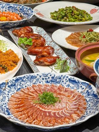 For just 180 RMB per person, we'll take you on a thrilling adventure to a lavish feast!