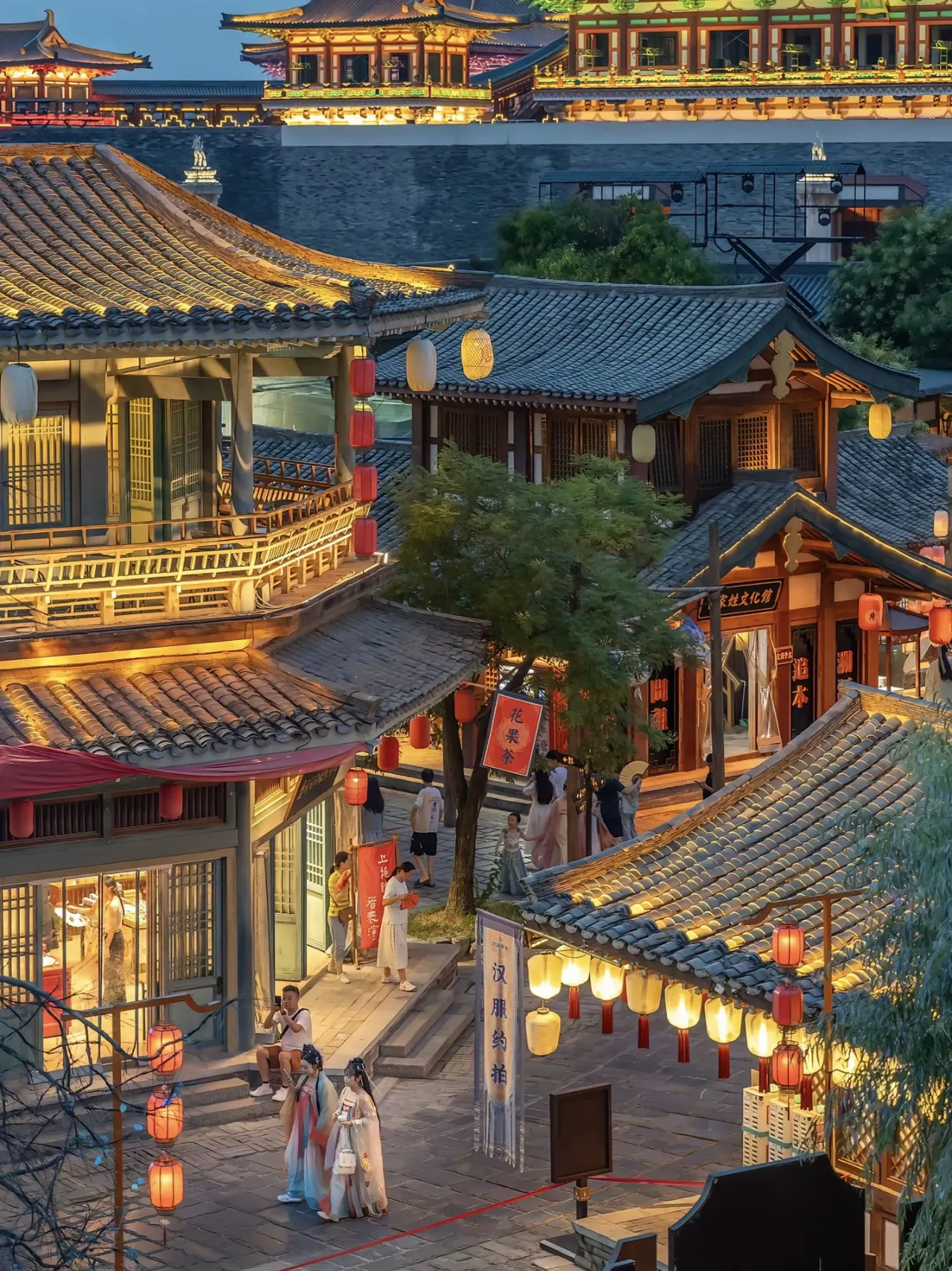 Pavilion Romance🏮