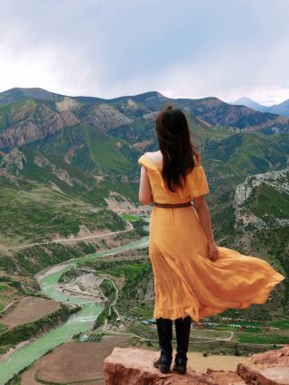 Qinghai post-earthquake travel guide. Cool off during the holiday
