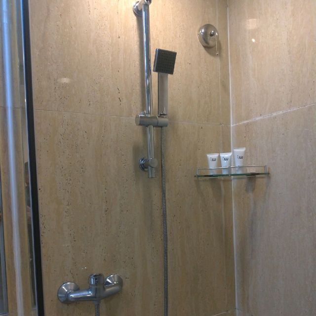 觀塘海濱工廠區愛得甫酒店