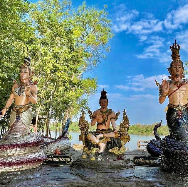 วัดป่าปากโดม อาณาจักรแห่งองค์ทะนะมูลนาคราช 