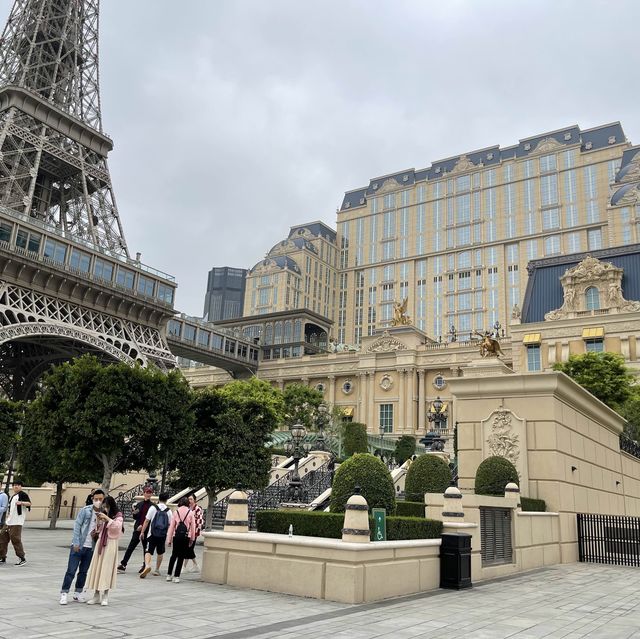 The Parisian Macao