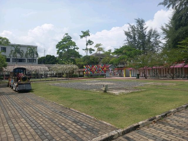 Plaza Lagoi