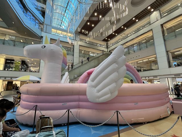 巨型獨角獸波波池 @ 沙田新城市廣場