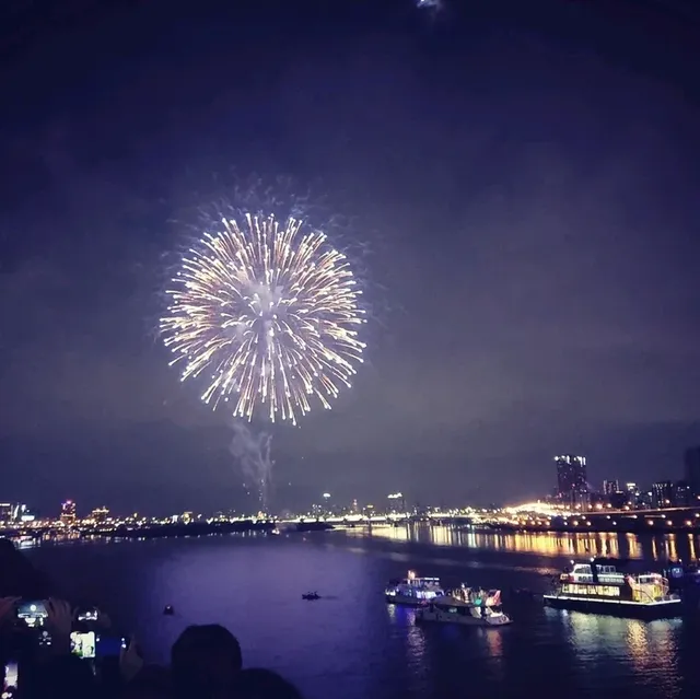 台北人專屬的浪漫💕大稻埕煙火🎆🎇