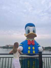 Disney Magic from the Outside 🪄 🏰 