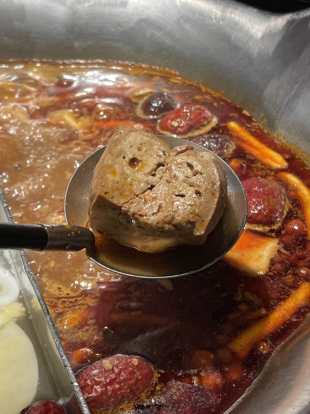 湊湊火鍋｜🌶️任食台式麻辣鴨血豆腐
