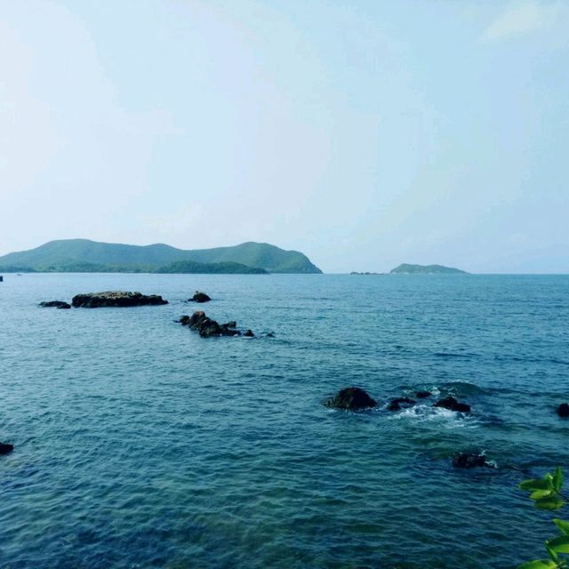 หาดลูกลม หาดสวยน้ำใส