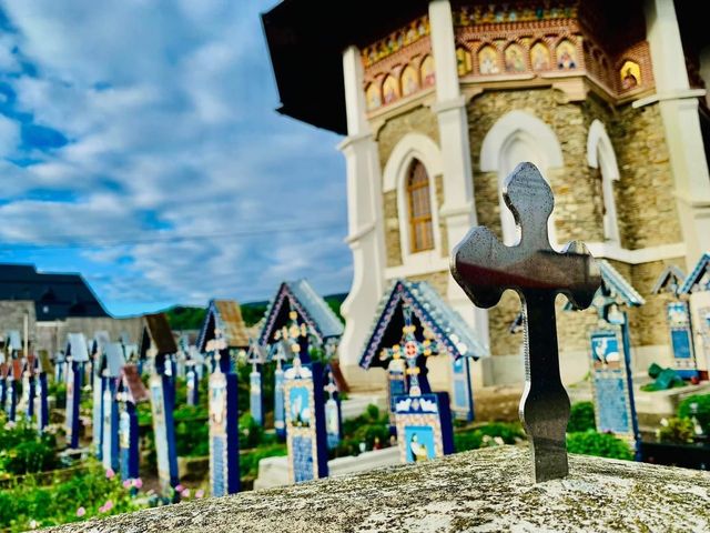 羅馬尼亞🇷🇴快樂墓園
