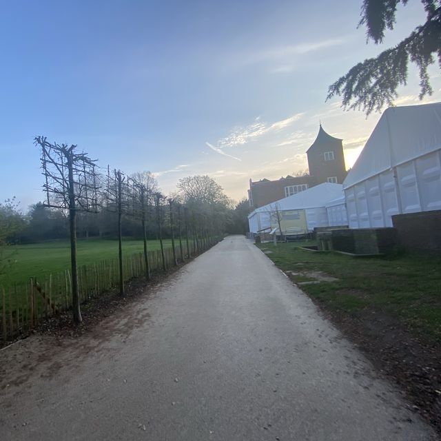 倫敦荷蘭公園：城市中的世外桃源