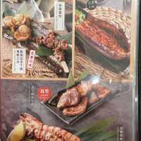 再次光顧特色卷物店