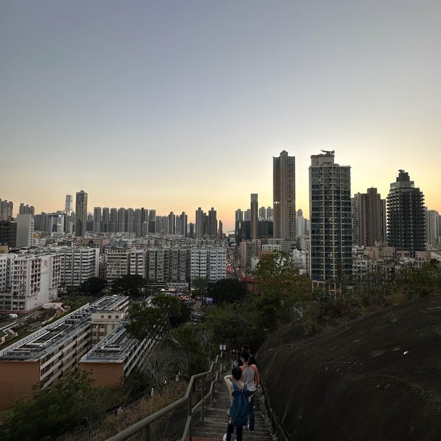 鬧市輕鬆小登山