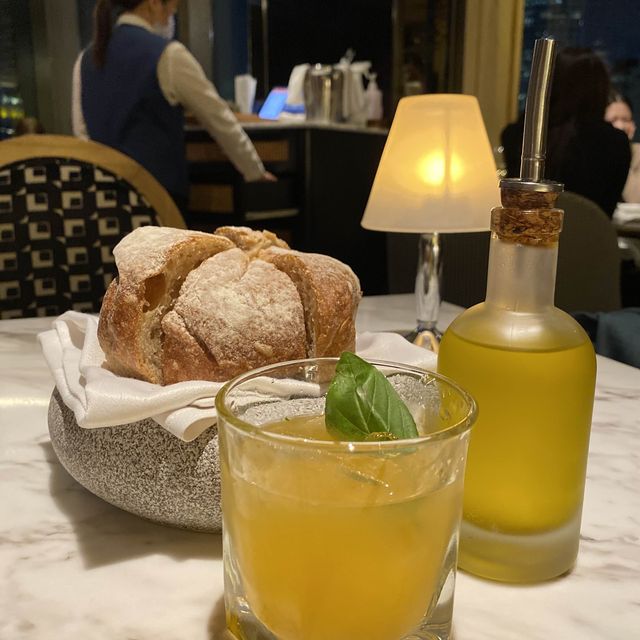 🍽️ 中環高質復古歌劇院餐廳