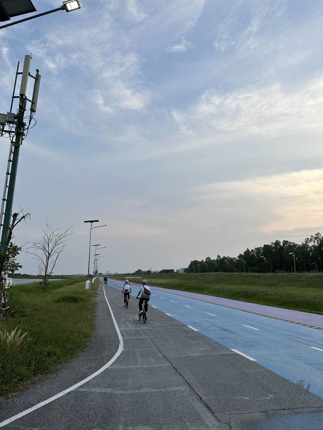 Happy and Healthy bike lane -biker place in 🇹🇭