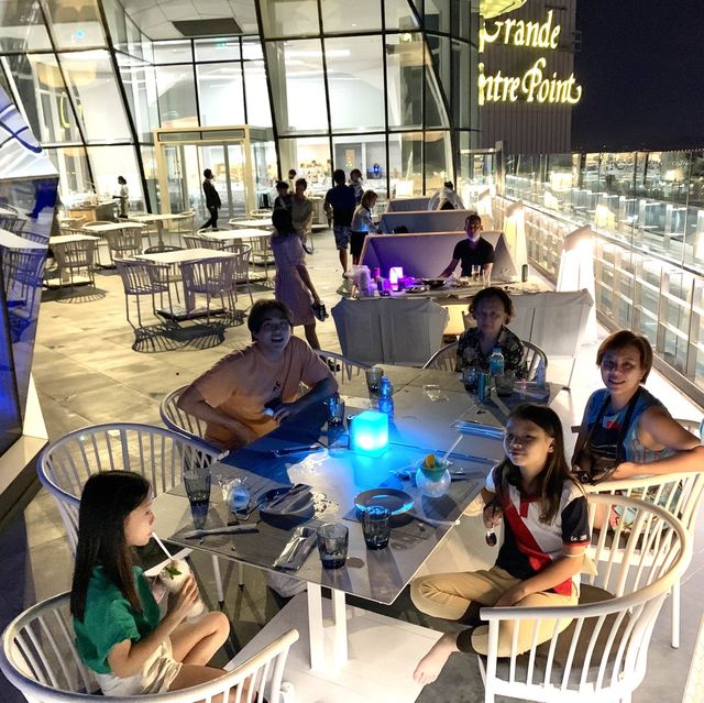 Grand Center Point โรงแรมที่มีสวนน้ำในพัทยา