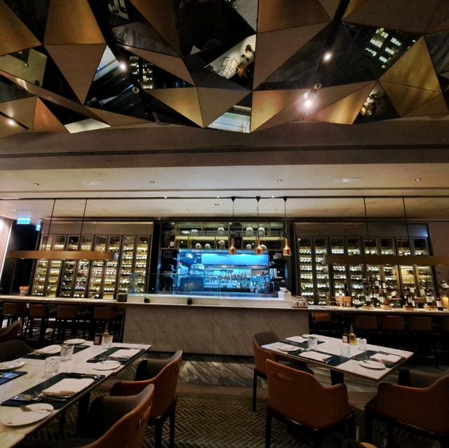 🍸中環高尚西餐🥩🍴牛扒勁淋勁正😍
