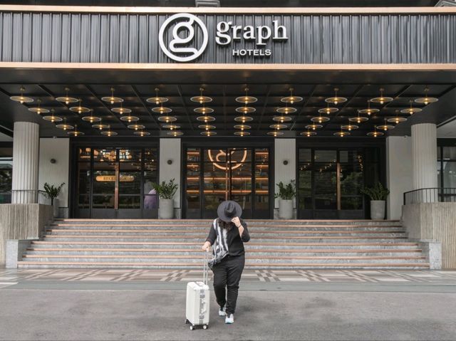 โรงแรมสวย มุมเกร๋ ตรีมห้องสมุดสวยอลัง ราคาเบาๆ ทำเลดีย่านรัชดา