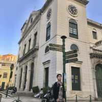 จัตุรัสเซนาโด้ Senado Square