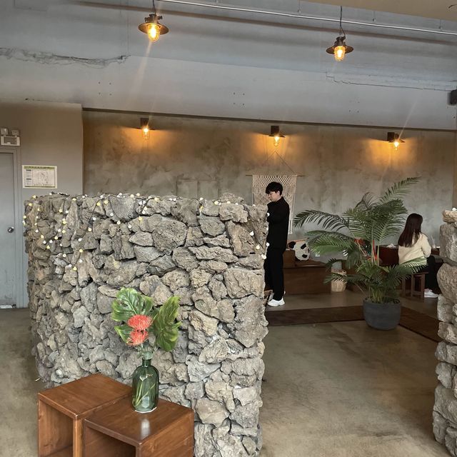 부천시청 테라스와 통창뷰 카페 어여쁘리🌸