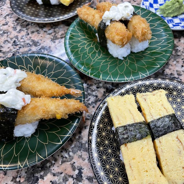 일본 오키나와에 위치한 맛집 “구루메스시”