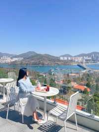 이국적인 풍경을 볼 수 있는 여수 대형 카페