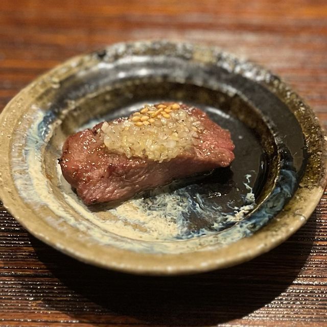 【大阪・北新地】経験豊富なシェフの技が光る芸術的な肉割烹「友百合」