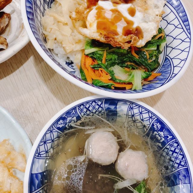 🍚🍜好吃好美味😋🦢秋香鵝肉館 新莊萬安店 Qiuxiang Goose Xinzhuang Wan’an Shop