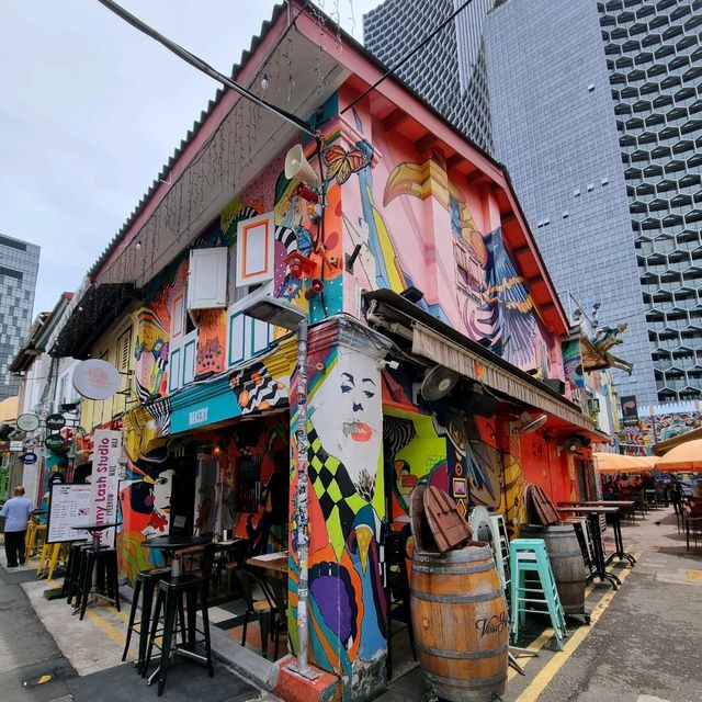 roaming around Haji Lane 