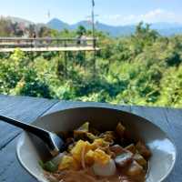 ร้านก๋วยเตี๋ยววิวดี ที่บ้านหอมเทียน สวนผึ้ง
