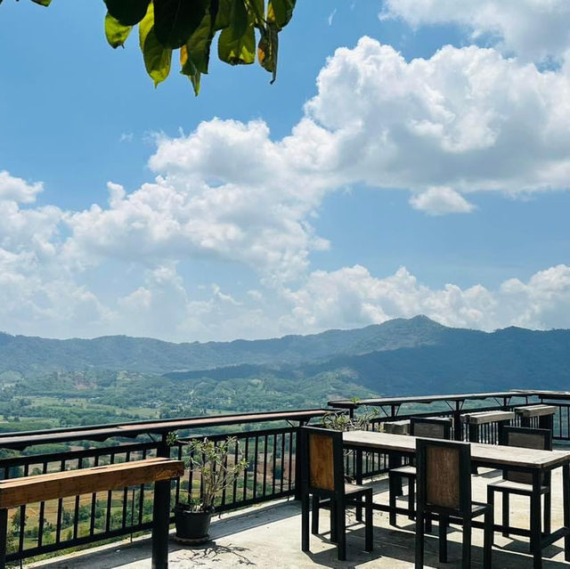 Phulangka Le Balcony (ภูลังกา เลอ บัลโคนี)  ⛰️⛅️☕️