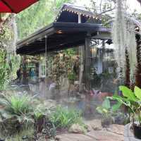 Grid Garden Cafe คาเฟ่ในหมอกกลางเมืองจันทบุรี