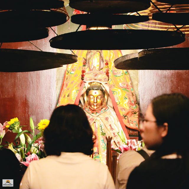 Man Mo Temple