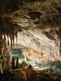 Enchanting Exploration of Mallorca's Drach Caves 🇪🇸