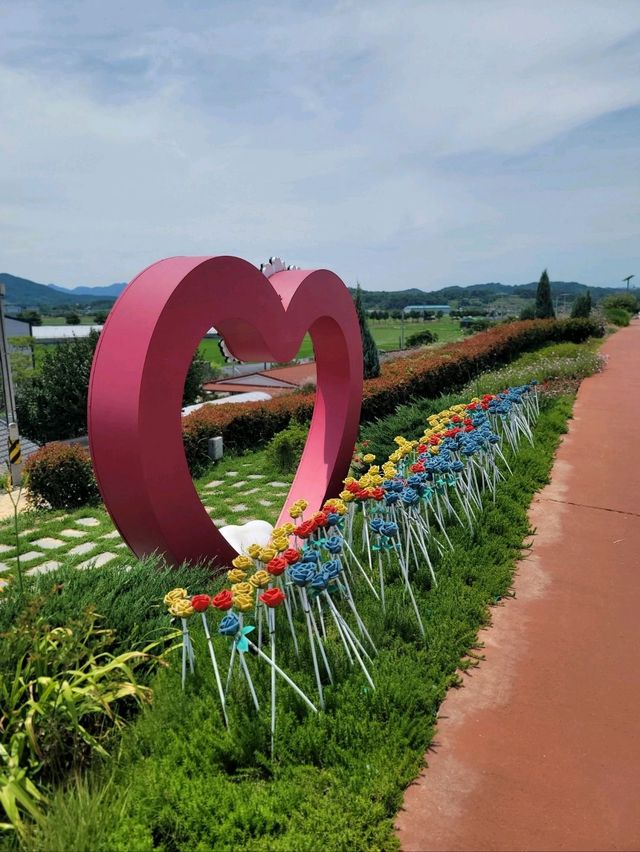 경비행기를 볼수 있는 함안 악양둑방길💚