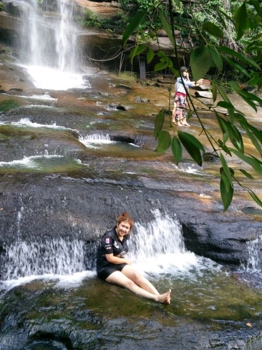 น้ำตกสร้อยสวรรค์ 