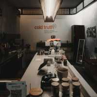 WORK MICROSHOP | HIGHLY RECOMMENDED FOR COFFEE OUTINGS WITH FRIENDS & PARTNERS
