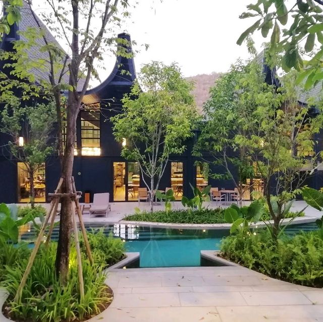 Hotel Labaris Khao Yai - โรงแรมสุดหรูกลางป่าเขา