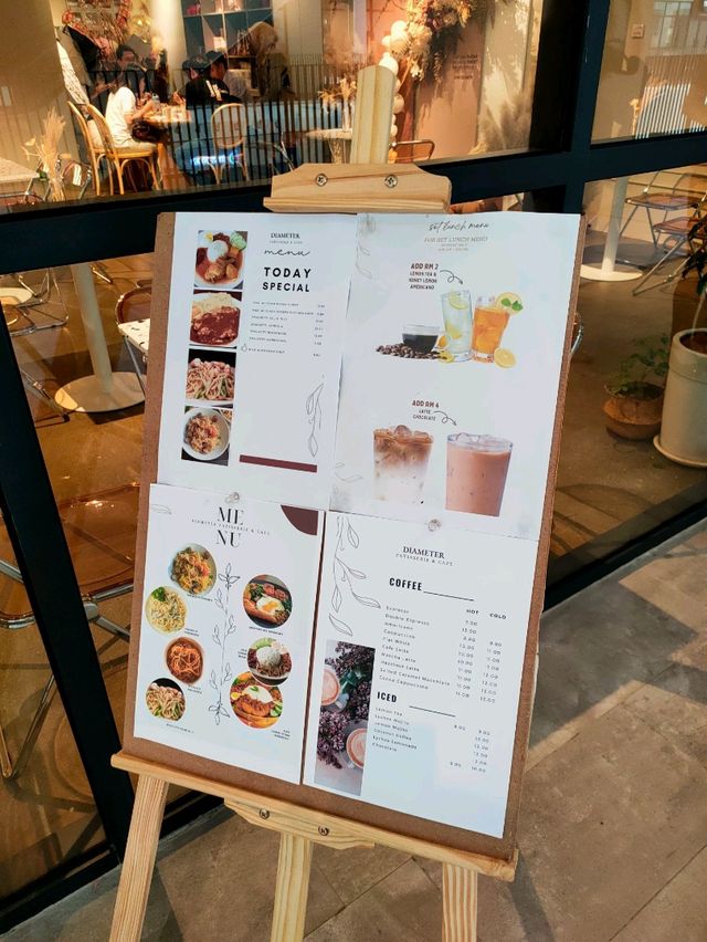 Hidden Gem: Diameter Patisserie & Cafe