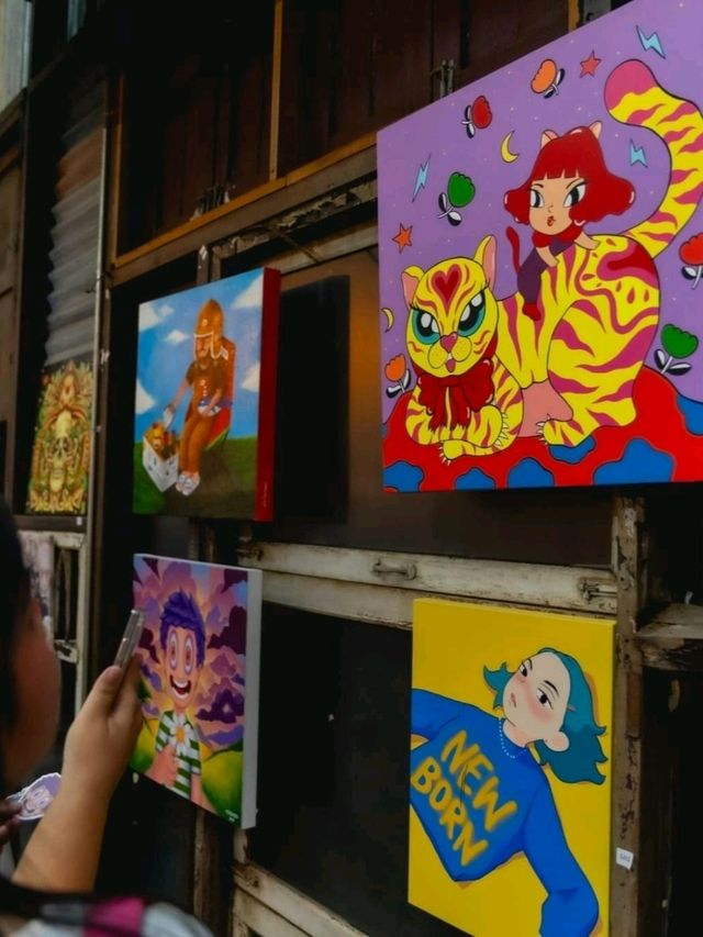Art แกลเลอรี่ ช่างชุ่ย 