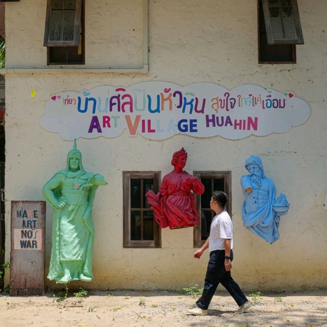 ปักหมุดสายอาร์ตที่ 'บ้านศิลปินหัวหิน' กันครับ
