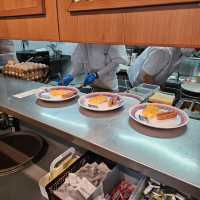 A Celestial Delicacy: Men Wah Bing Teng at The Peak