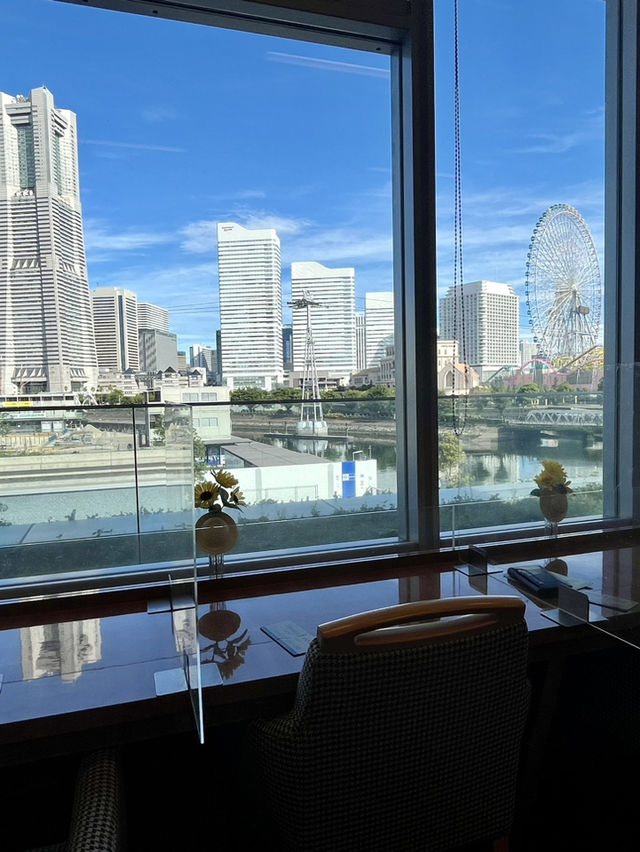 [横浜]絶景を見ながらホテルでビュッフェ