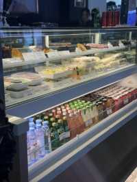 上機前的飲品雪糕Grab & Go @GODIVA CAFE