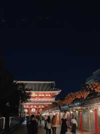 เดินเที่ยววัดเซ็นโซจิตอนกลางคืน สวยมากกก 🏮⛩️
