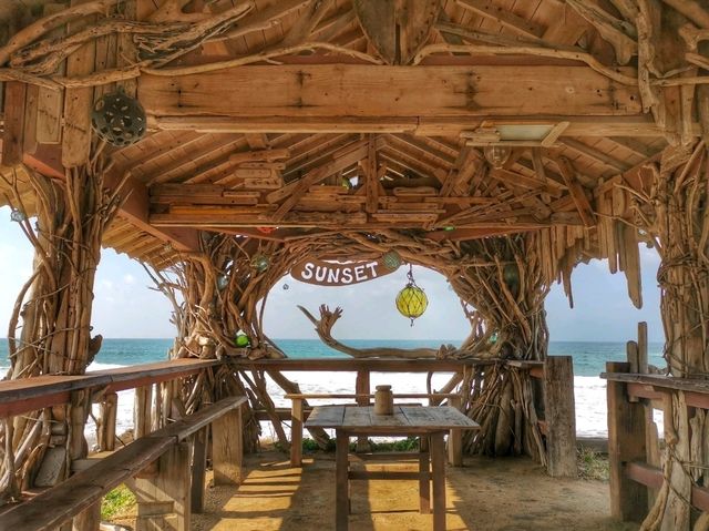糸島 海裡的白色鳥居
