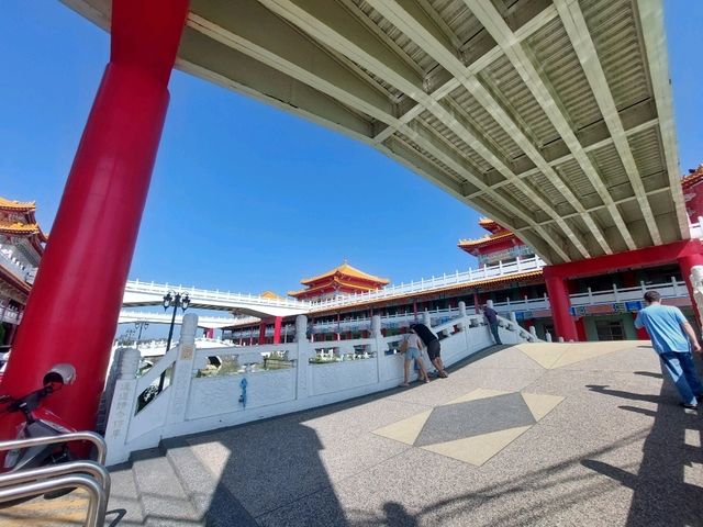 正統鹿耳門聖母廟 全世界建築規模最大的媽祖廟